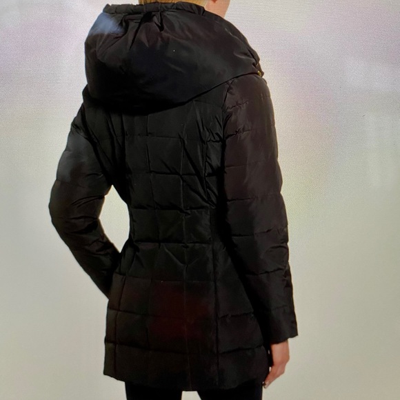 Cole Haan Signature down coat - Picture 3 of 8